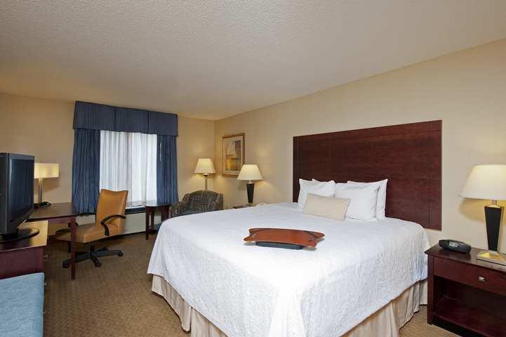 Larkspur Landing South Bend Quarto foto